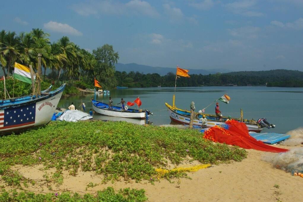 Cockerel Homestay - Traditional Beach Village - Goa Canacona Exterior photo